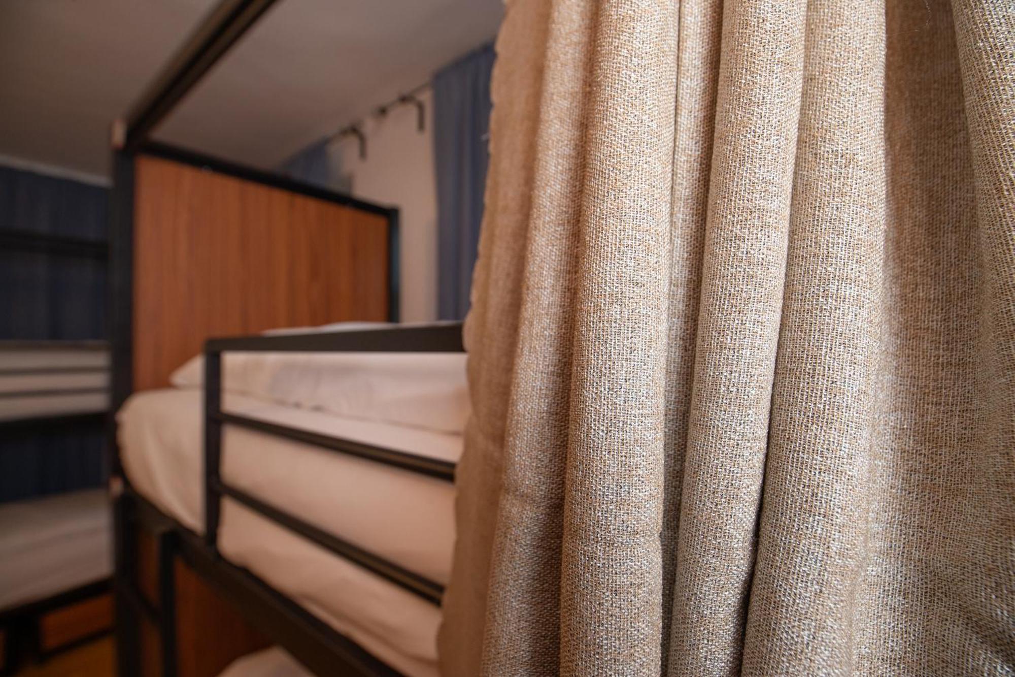 Women's Only - Female Only Hostel Praga